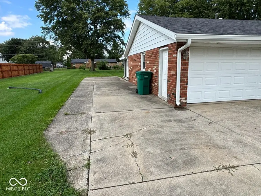 3100 E Sunset Drive, Muncie, IN 47303 - #2
