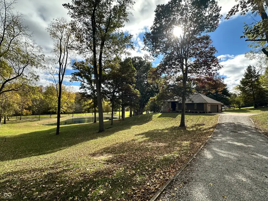 2975 Clear Creek Boulevard, Martinsville, IN 46151 - #2