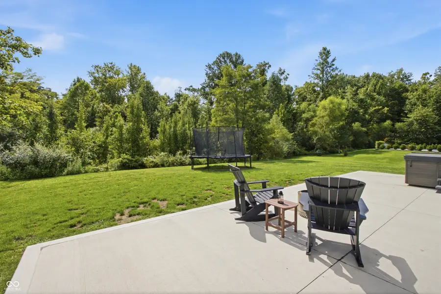1913 Deer Creek Circle, Columbus, IN 47201 - #3