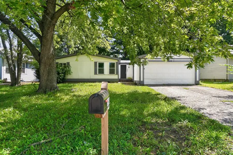 3843 Ireland Drive, Indianapolis, IN 46235 - #3