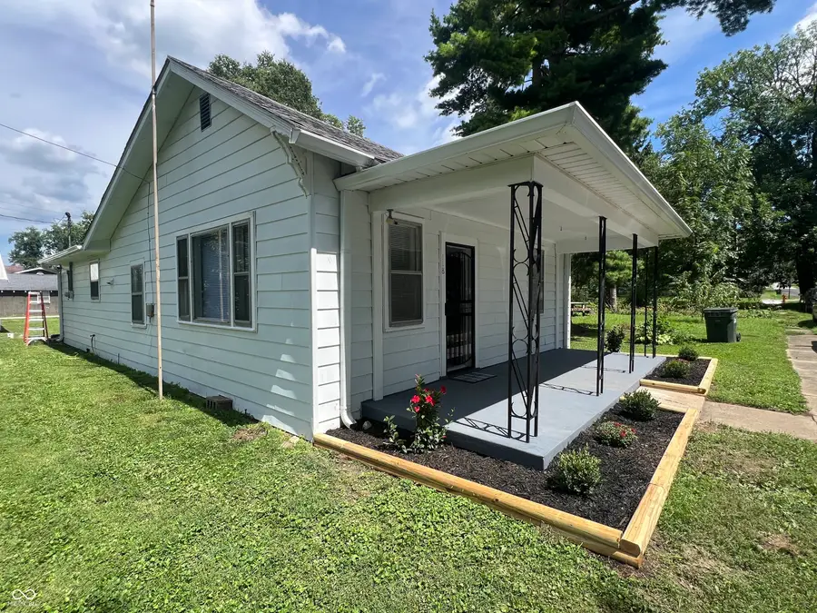 118 E Fletcher Street, Morristown, IN 46161 - #3