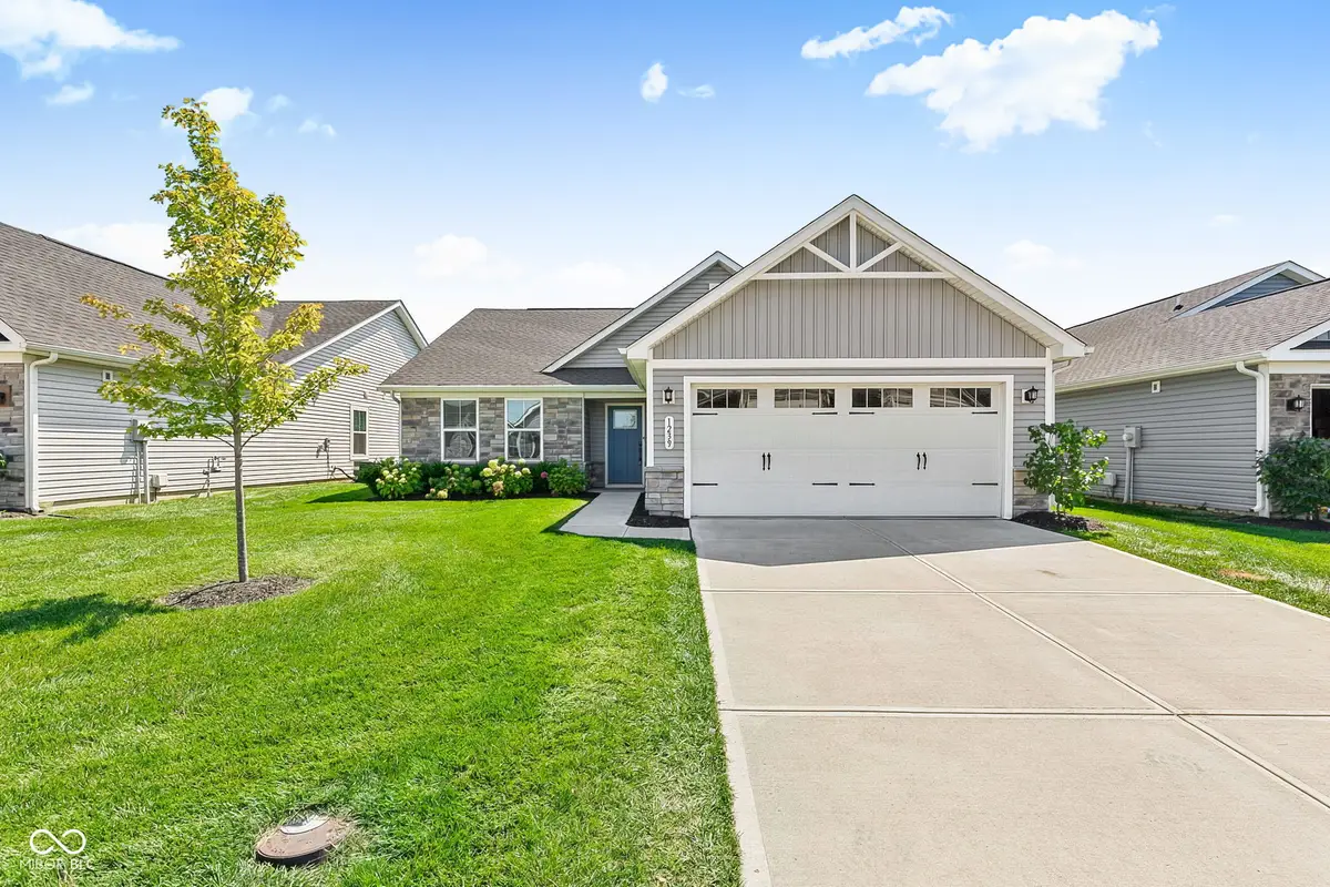 1239 Gunnison Drive, Greenfield, IN 46140 - #1