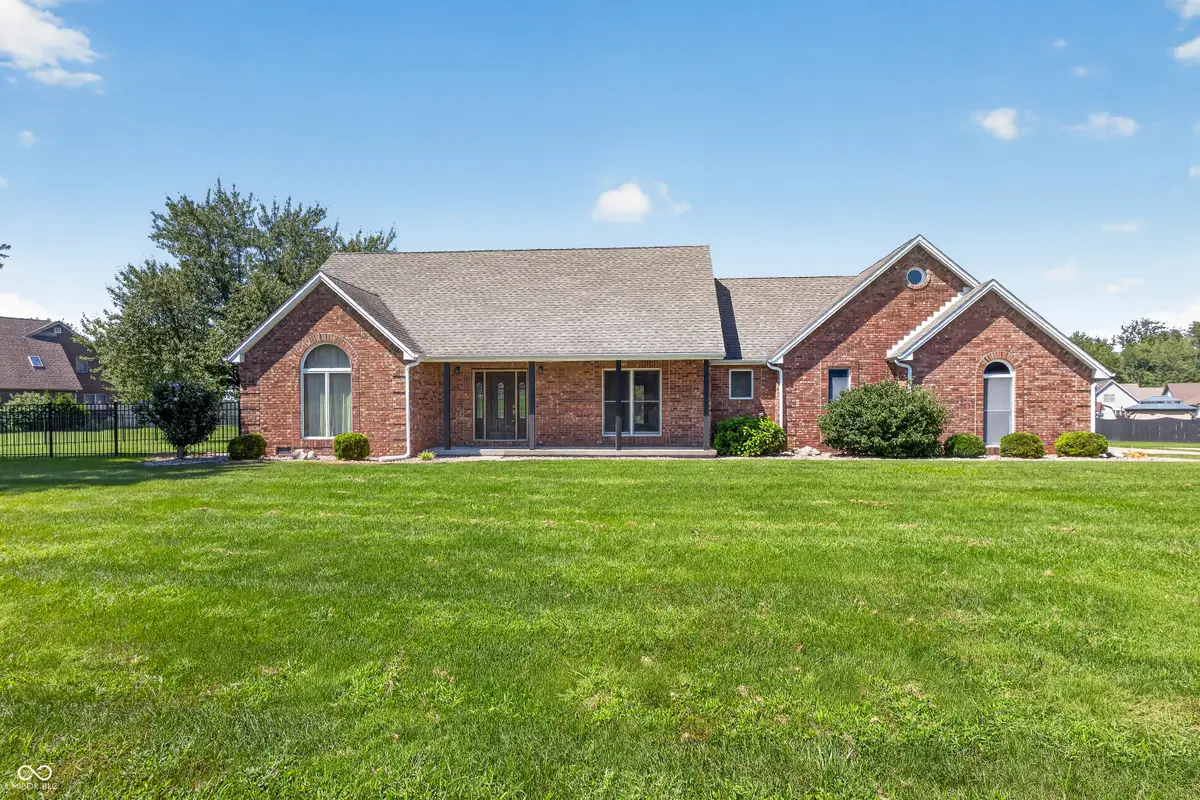 8576 Wickersham Way, Seymour, IN 47274 - #1