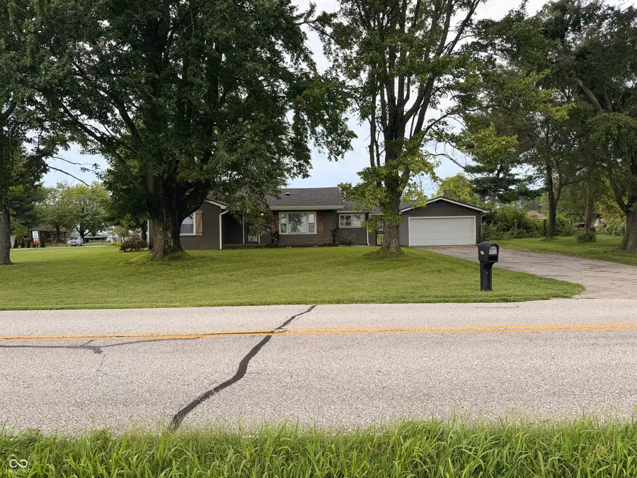 714 Deaver Road, Columbus, IN 47201 - #3