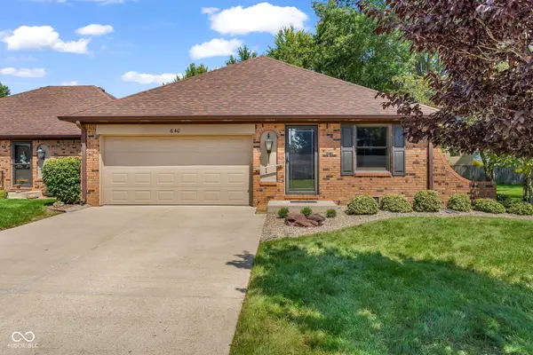 640 Eagle Crest Drive #13, Brownsburg, IN 46112