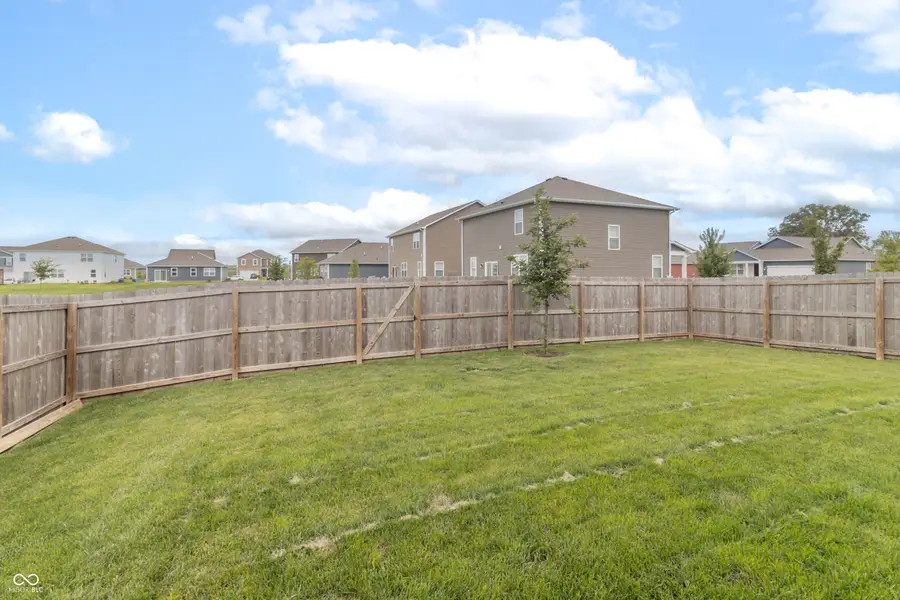 1852 Fairmount Drive, Greenfield, IN 46140 - #2