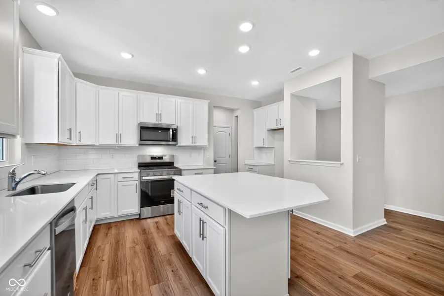 7019 Crystal Court, Brownsburg, IN 46112 - #3