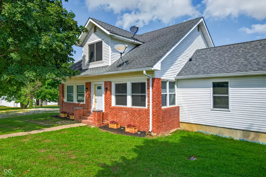 6463 S 125 W, Trafalgar, IN 46181 - #3