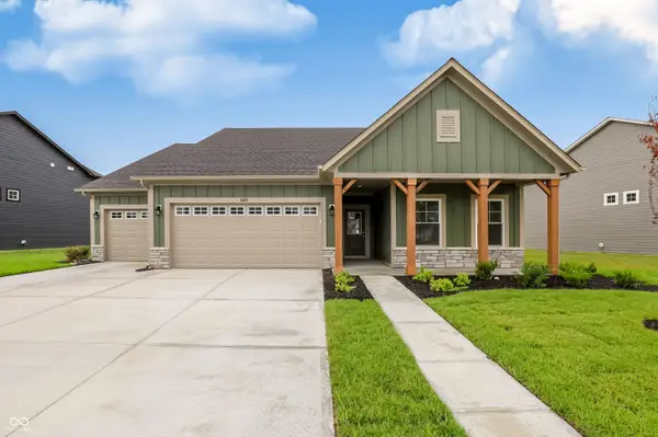 8673 Meadowlands Court, Plainfield, IN 46168