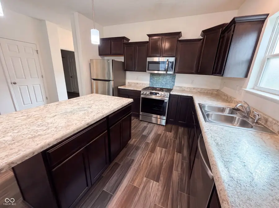 594 Geronimo Drive, Greenfield, IN 46140 - #2