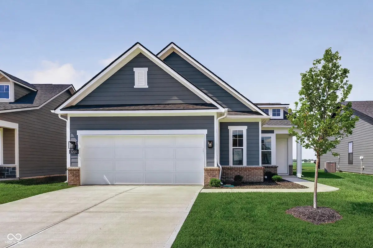 3200 Balsamroot Drive, Greenwood, IN 46143 - #1
