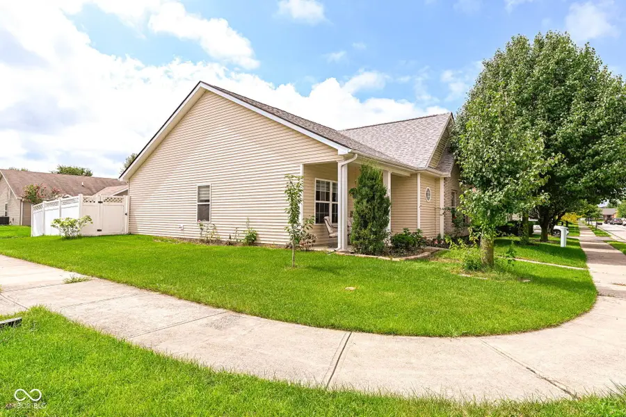 871 Maidstone Avenue, Westfield, IN 46074 - #2