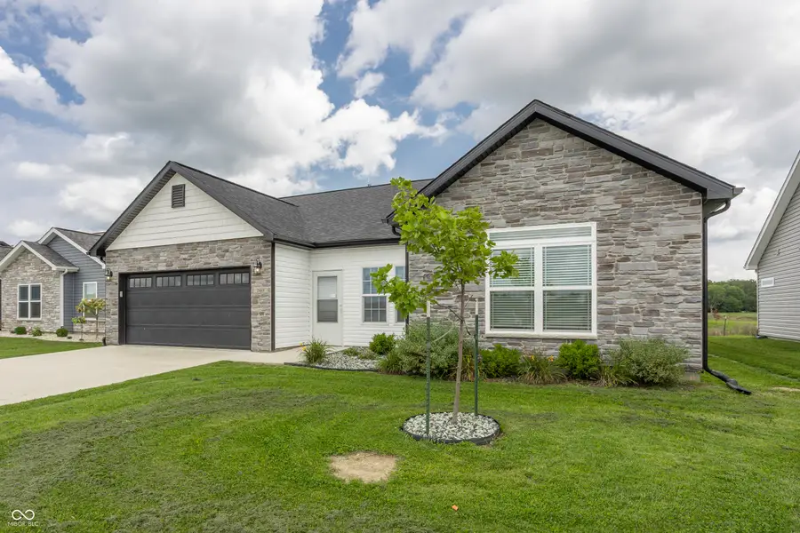 2483 Fiona Drive, Kokomo, IN 46902 - #2