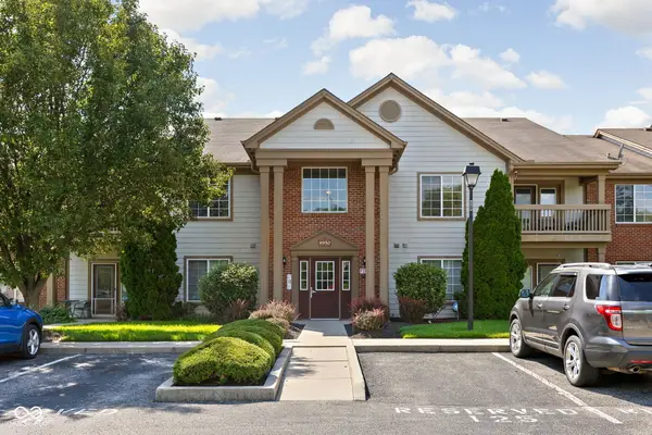 8950 Hunters Creek Drive #208, Indianapolis, IN 46227