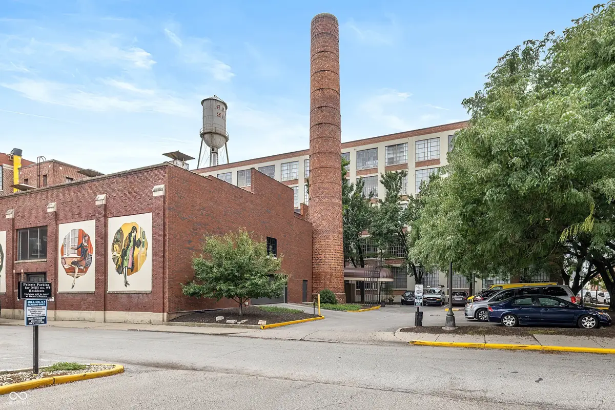 611 N Park Avenue #105, Indianapolis, IN 46204 - #1