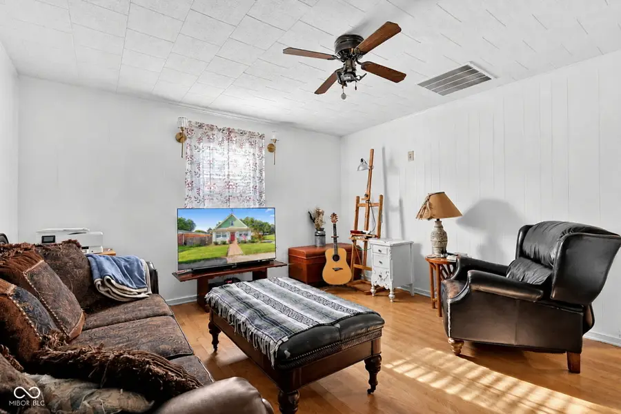 514 E Howard Avenue, Arcadia, IN 46030 - #3