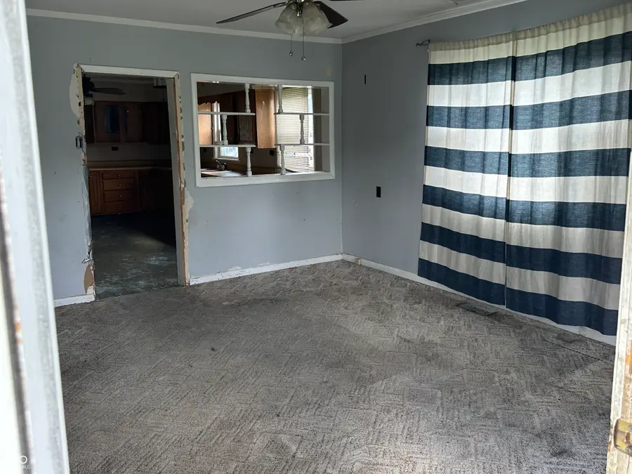 1105 Randolph Avenue, Alexandria, IN 46001 - #2