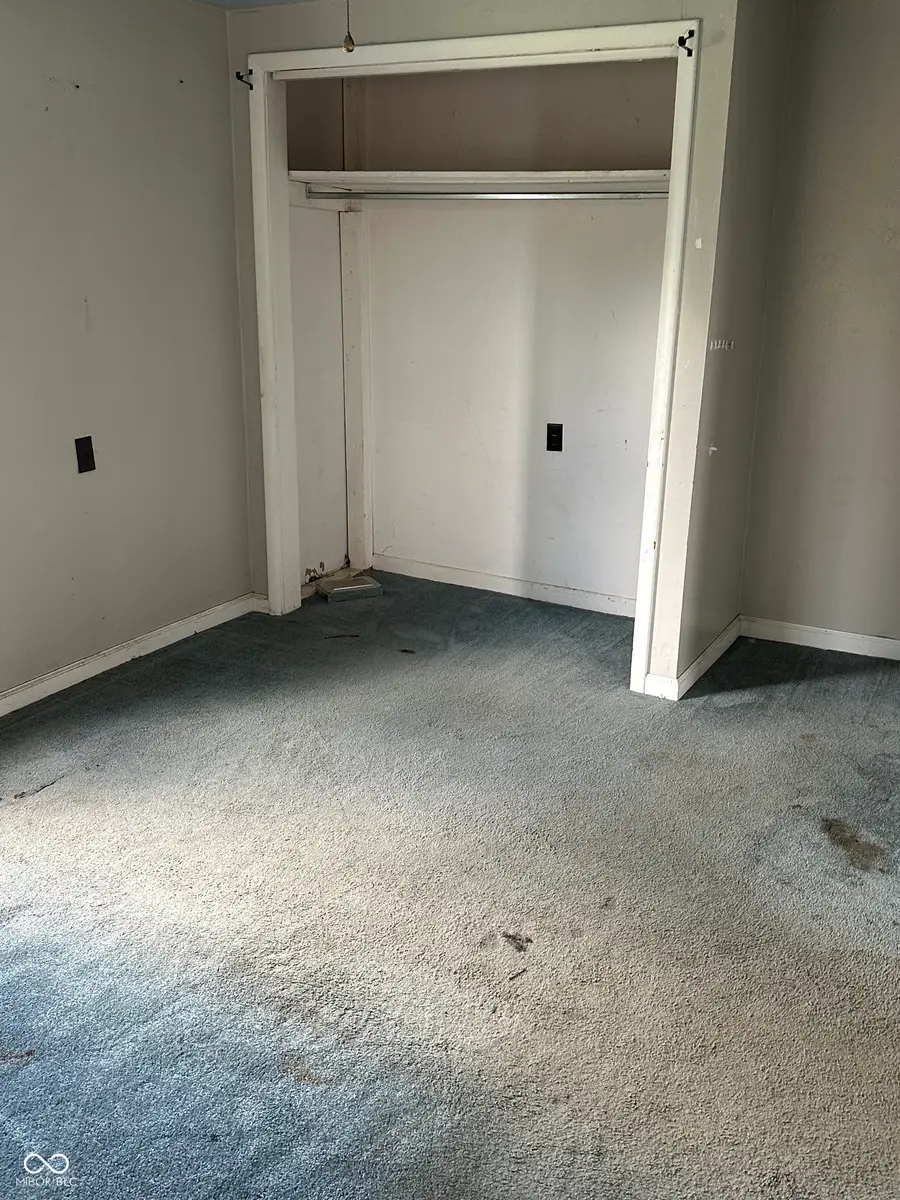 1105 Randolph Avenue, Alexandria, IN 46001 - #3