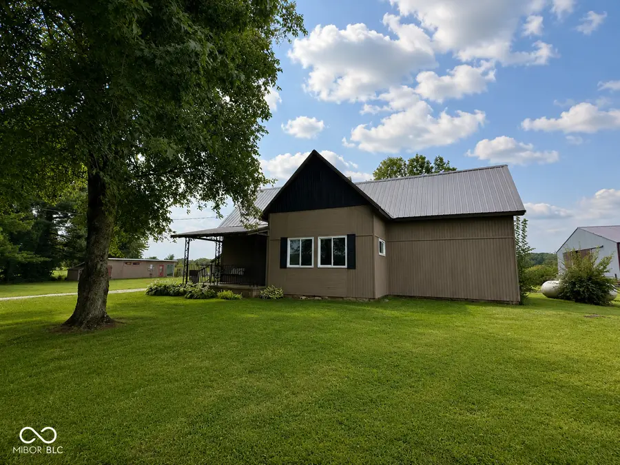 4589 N County Road 575 E, Fillmore, IN 46128 - #2