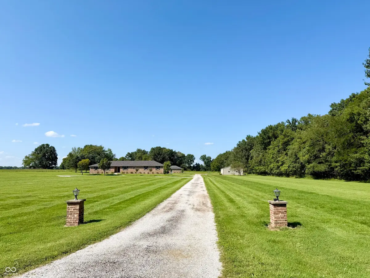 2742 E 1450 N, Covington, IN 47932 - #1