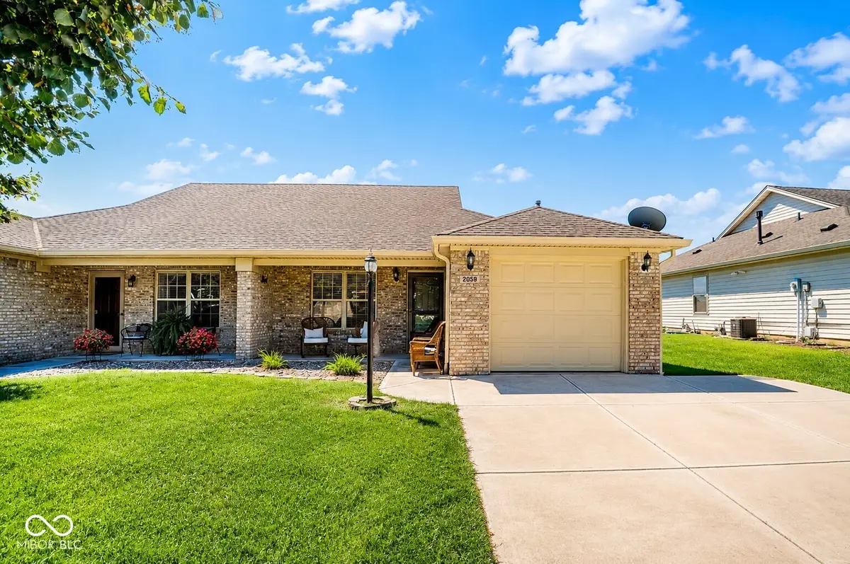 2059 Pelican Drive, Franklin, IN 46131 - #1