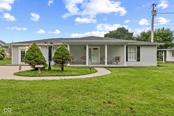 122 S 5th Street, Gosport, IN 47433