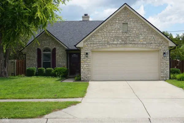 679 Redfox Court S, Greenwood, IN 46142