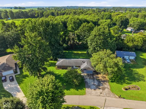 10 U Drive, Cloverdale, IN 46120