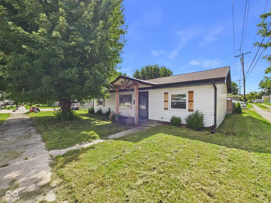 210 S 27th Street, Elwood, IN 46036 - #2