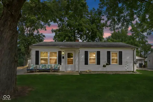 40 North Drive, Mooresville, IN 46158