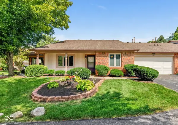 2541 N Willow Way, Indianapolis, IN 46268