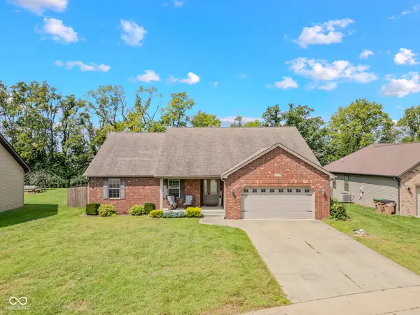4328 Westminster Court, Columbus, IN 47201