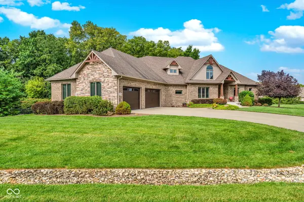 4202 Whitetail Woods Drive, Bargersville, IN 46106