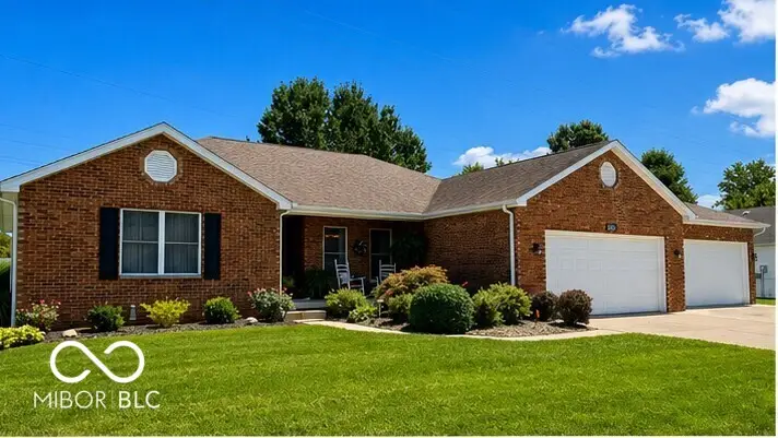 2895 Fox Ridge, Columbus, IN 47203 - #2