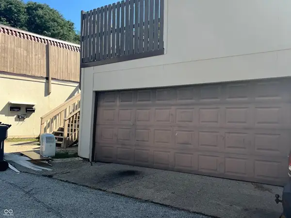 8363 Paso Del Norte Court, Indianapolis, IN 46227