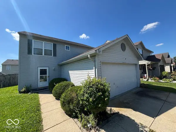 11417 Smoothbark Drive, Indianapolis, IN 46235