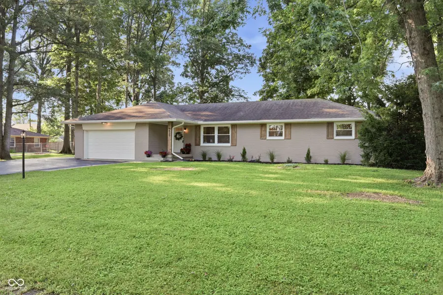 4839 W Oak Drive, New Palestine, IN 46163 - #2