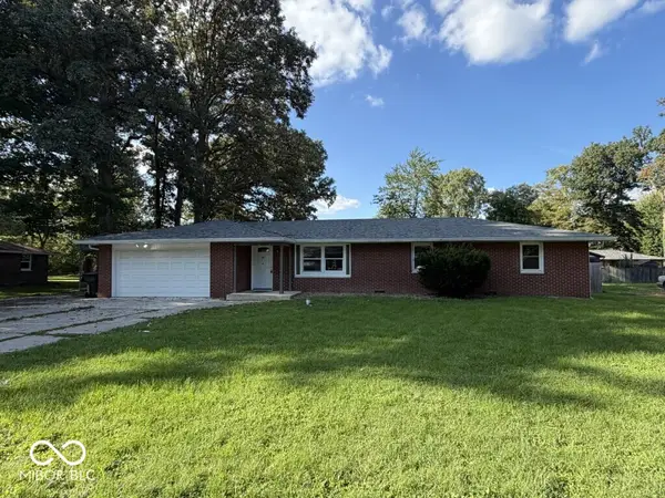 208 Cottonwood Drive, Anderson, IN 46012