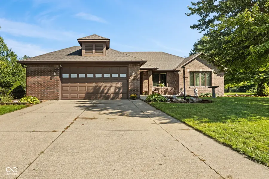1360 Kanterbury Lane, Mooresville, IN 46158 - #2