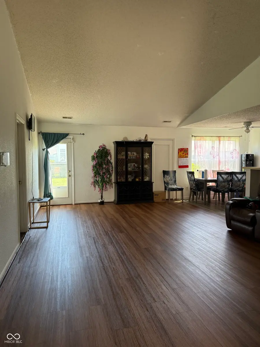 8113 Maple Stream Lane, Indianapolis, IN 46217 - #3