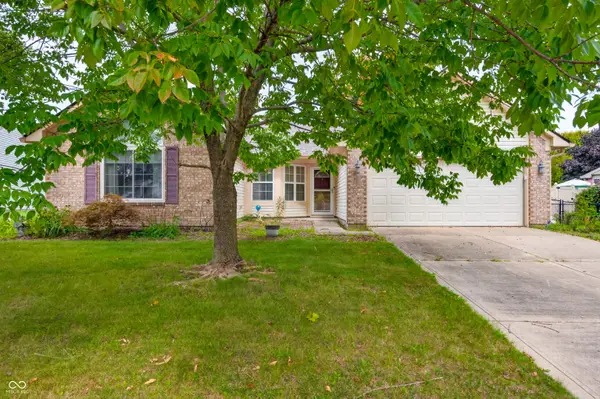 1240 Matthews Court, Franklin, IN 46131