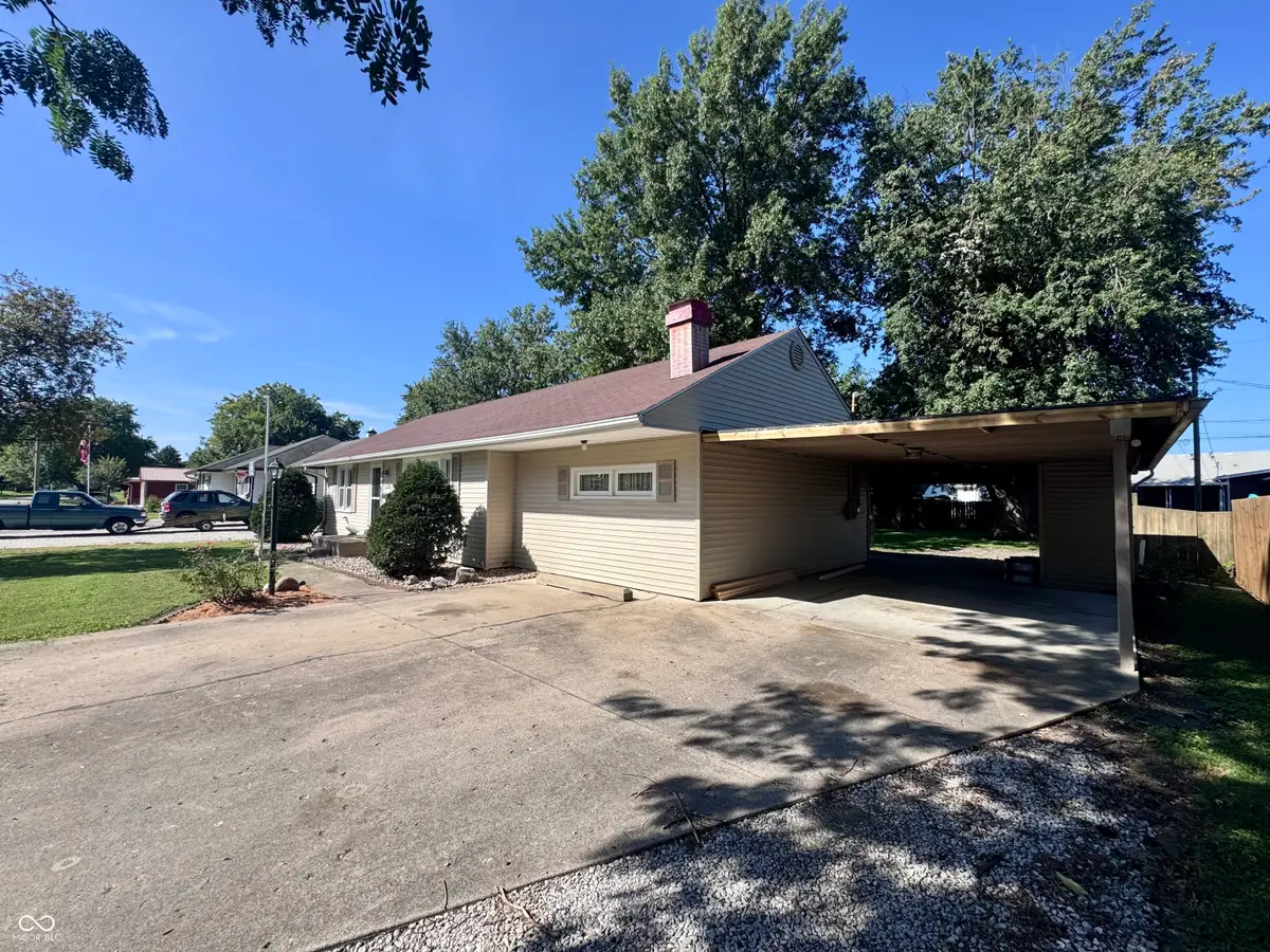 606 Jackson, Rockville, IN 47872 - #1