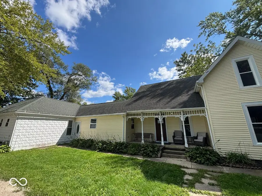 422 S Sycamore Street, Gaston, IN 47342 - #2