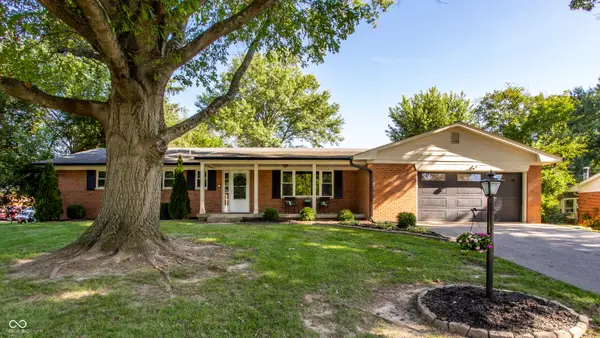 6136 Bluff Acres Drive, Greenwood, IN 46143