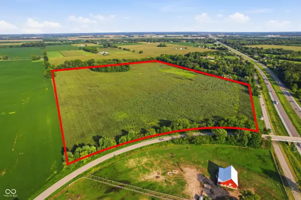 5682 N Michigan Road, Fairland, IN 46126