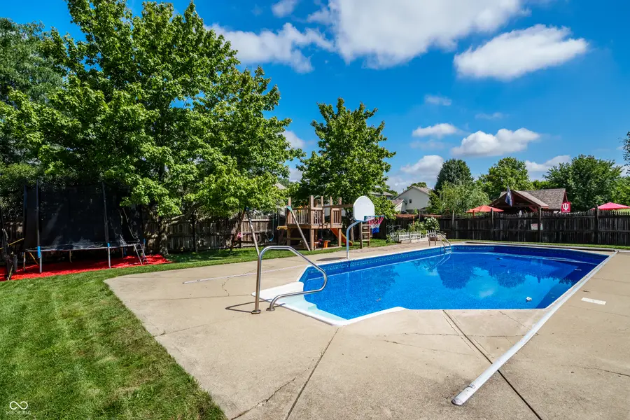 1224 Knapps Court, Greenwood, IN 46142 - #3