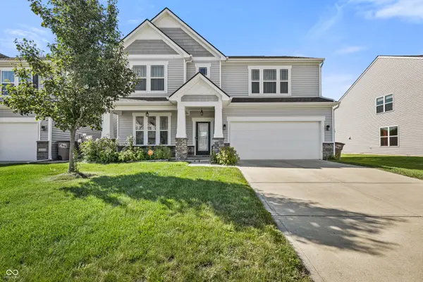 2361 Creek Bank Drive, Columbus, IN 47201