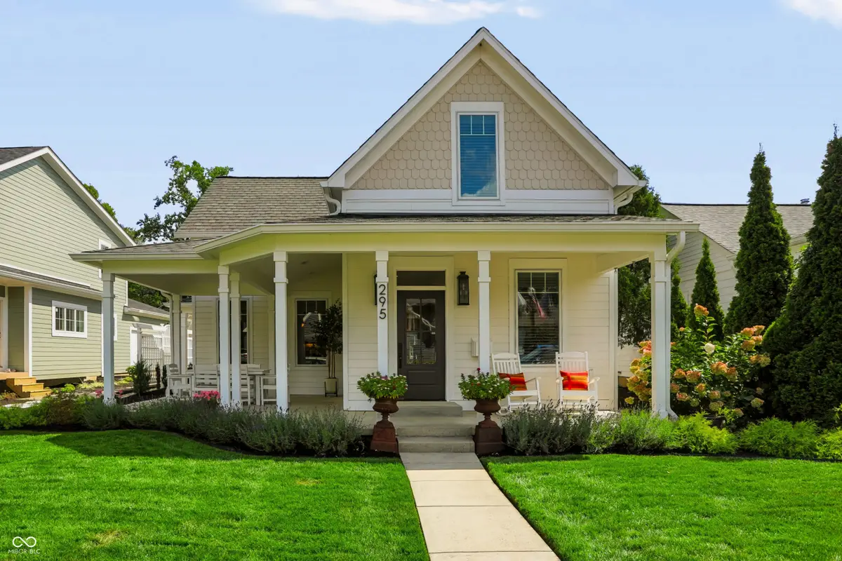 295 N Main Street, Zionsville, IN 46077 - #1