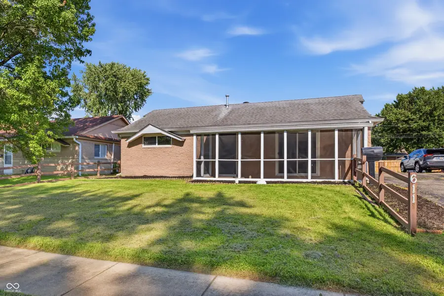 611 Gooseberry Lane, Greenwood, IN 46143 - #2