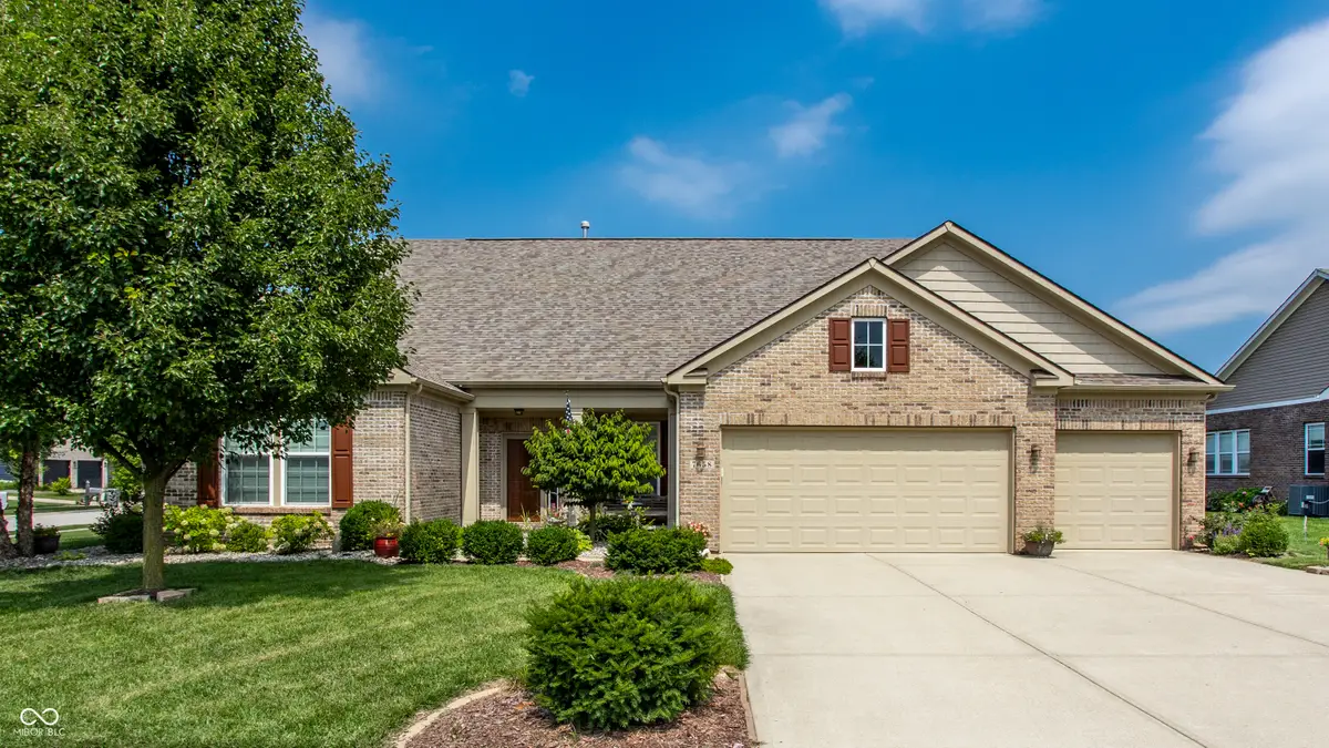 7658 Winding Lake Drive S, Noblesville, IN 46062 - #1